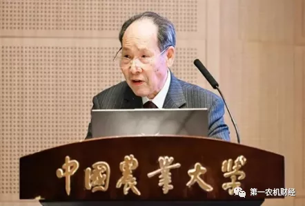 白人樸教授：農業機械化、智能化要人強機精