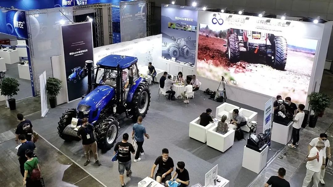 智能農(nóng)機落地新疆，交卷！